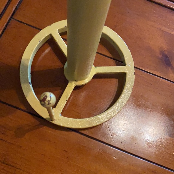 Rooster paper towel holder - Picture 4 of 8